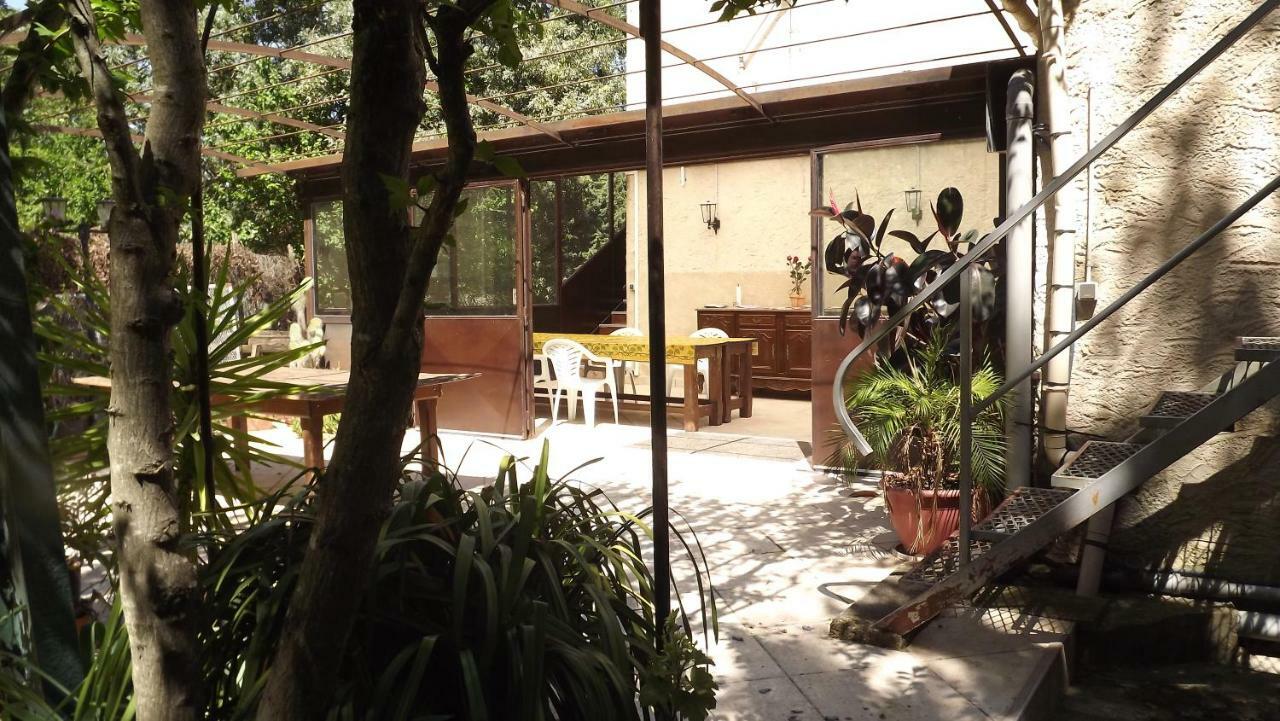 Lou Pichoun Jas Apartment Cavaillon Exterior photo