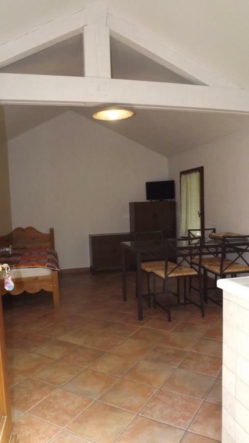 Lou Pichoun Jas Apartment Cavaillon Exterior photo