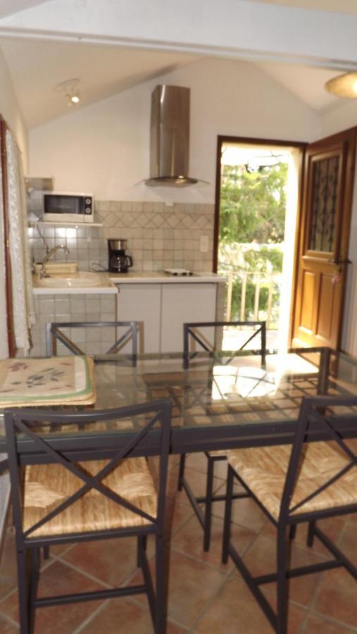 Lou Pichoun Jas Apartment Cavaillon Exterior photo